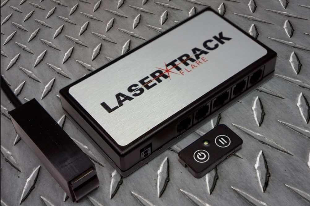 Lasertrack Flare porte-plaque d'immatriculation caché